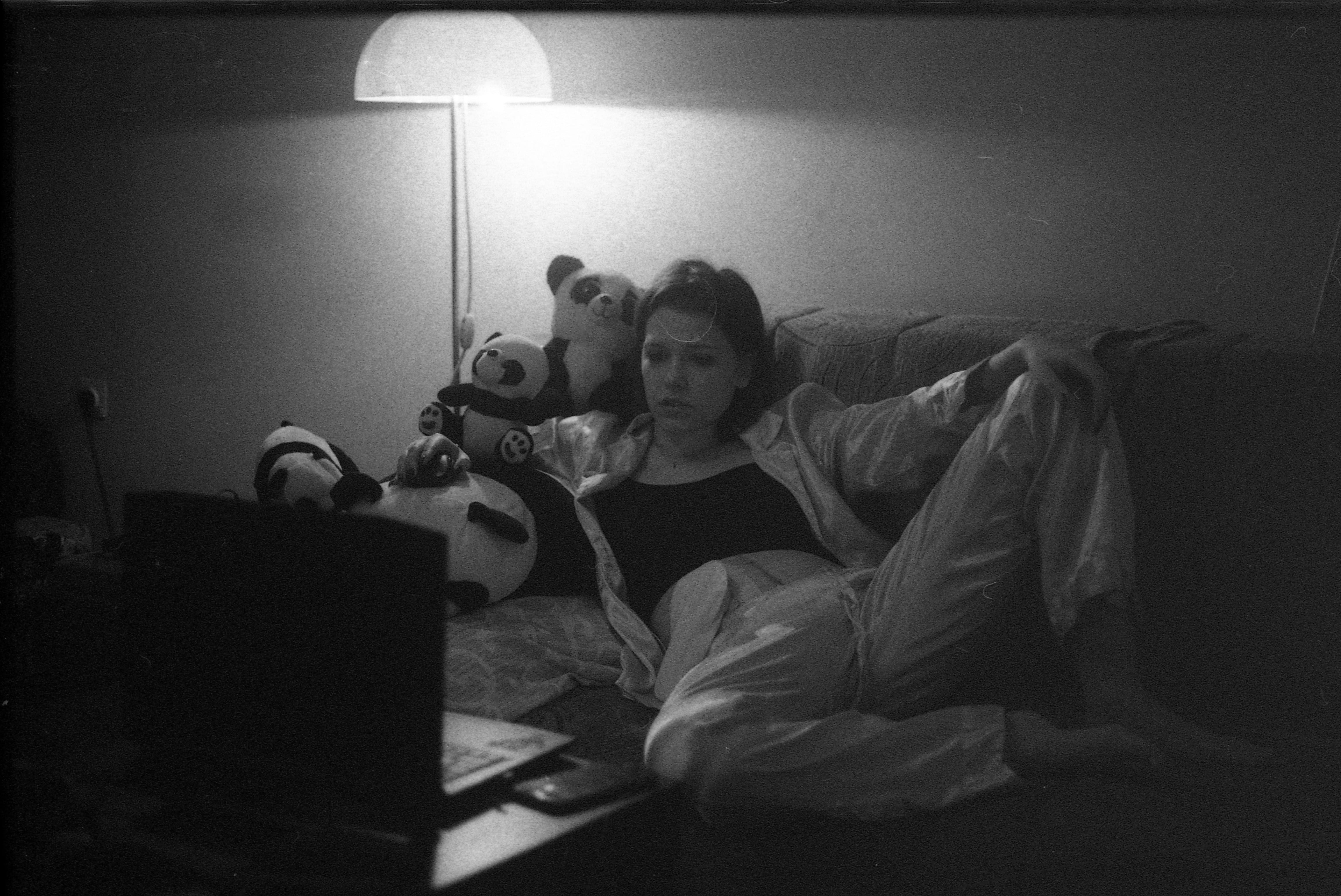 Anja - Solitude under the lamp
